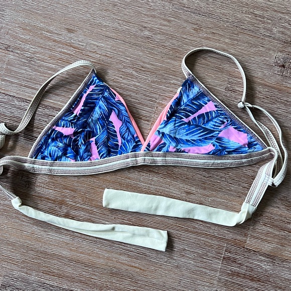 Maaji bikini top, reversible - Picture 2 of 2